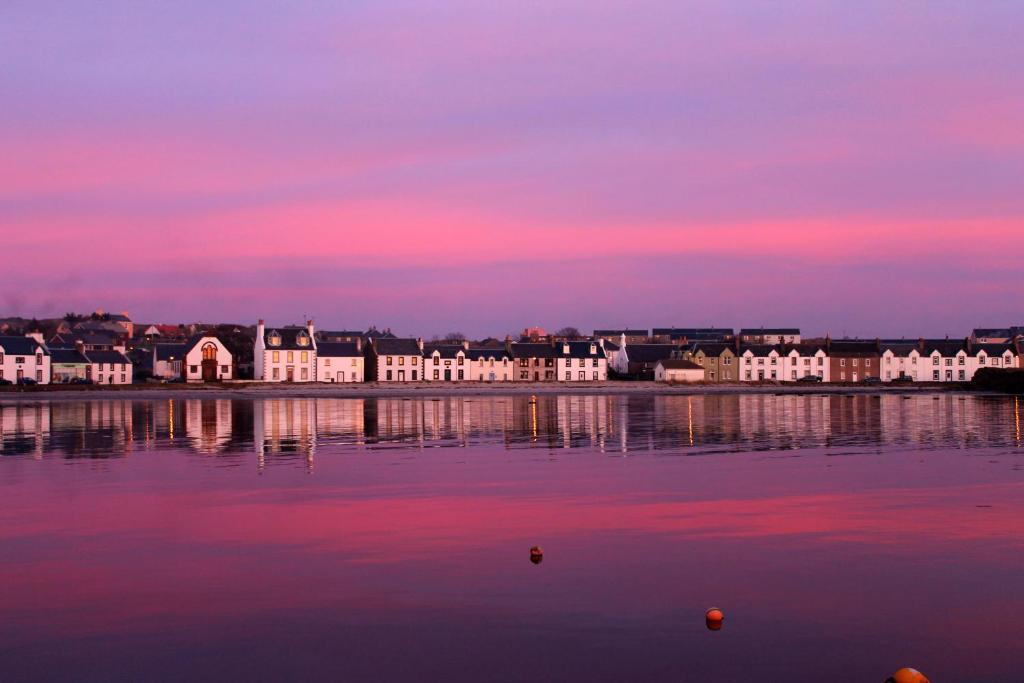 The Islay Hotel Port Ellen Buitenkant foto